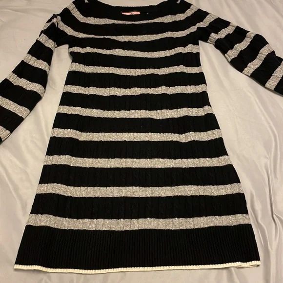 Vintage Juicy Couture off shoulder cashmere sweater dress - Picture 3 of 6